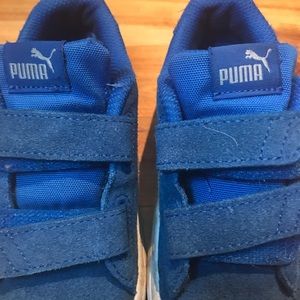 BOYS blue suede PUMA sneakers size 9